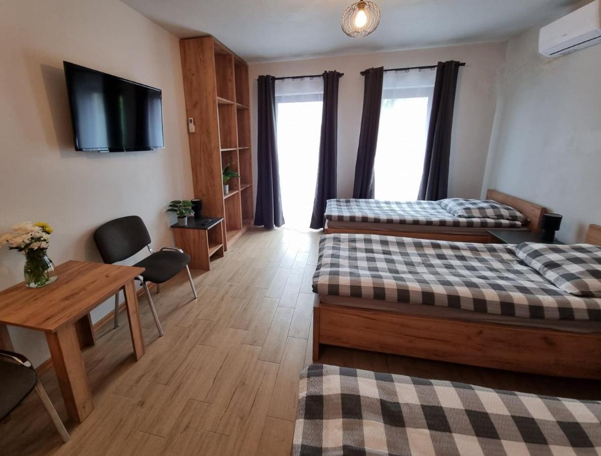 Pokoje pod Wietrznią Kielce Zewnętrze zdjęcie
